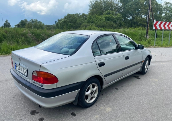 Toyota Avensis cena 7100 przebieg: 230000, rok produkcji 2000 z Kraków małe 154